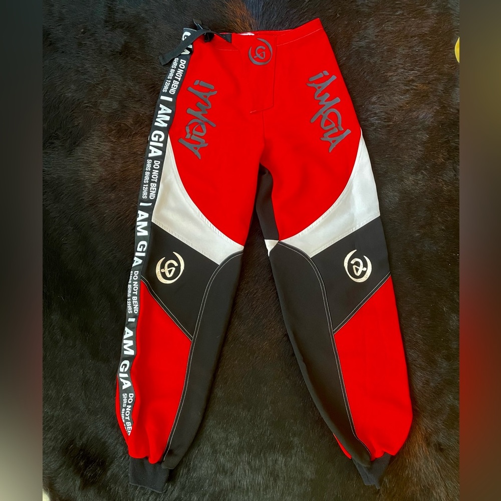 I.AM.GIA ELECTRA RED & BLACK PANTS 🍒